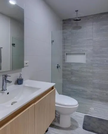 La Frontier Penthouse *