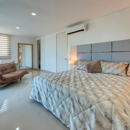 La Frontier Penthouse Apartahotel Cartagena