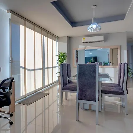 Aparthotel La Frontier Penthouse *