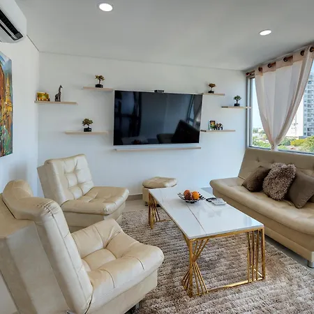 Aparthotel La Frontier Penthouse Cartagena